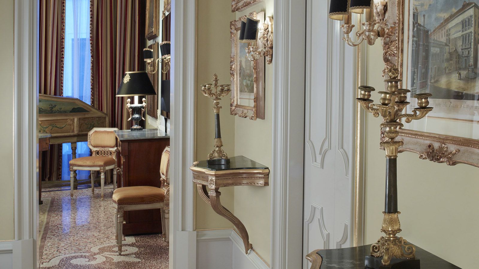 Heritage Suites